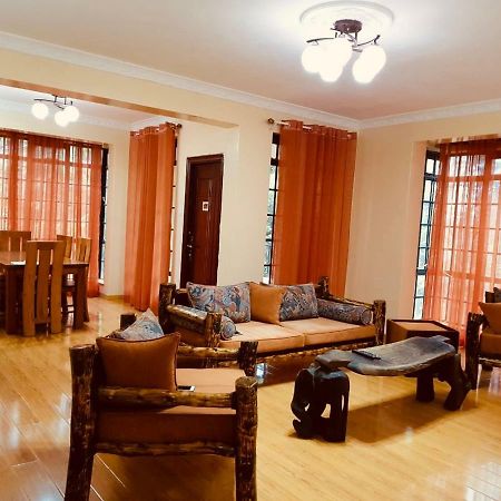 Mani'S Home Away From Home Ναϊρόμπι Εξωτερικό φωτογραφία