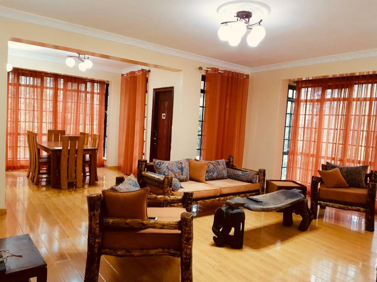 Mani'S Home Away From Home Ναϊρόμπι Εξωτερικό φωτογραφία