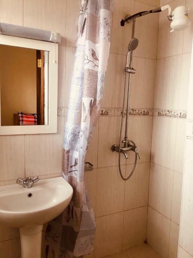 Mani'S Home Away From Home Ναϊρόμπι Εξωτερικό φωτογραφία