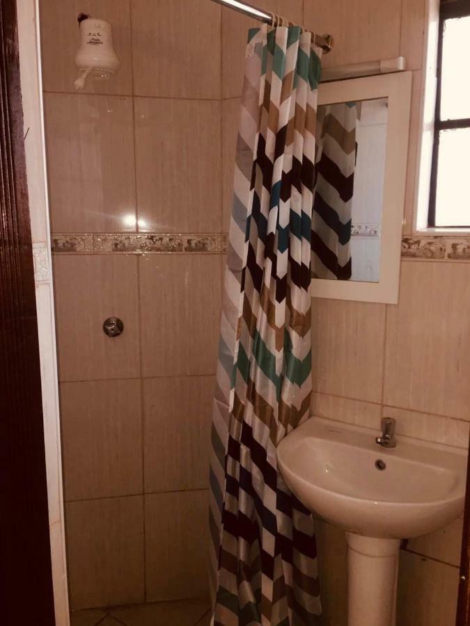 Mani'S Home Away From Home Ναϊρόμπι Εξωτερικό φωτογραφία